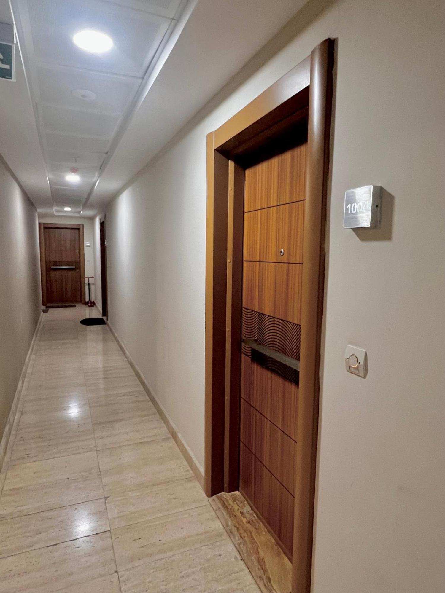 Apartments With Sea And Mountain Views, Portа Batumi Tower Bagian luar foto