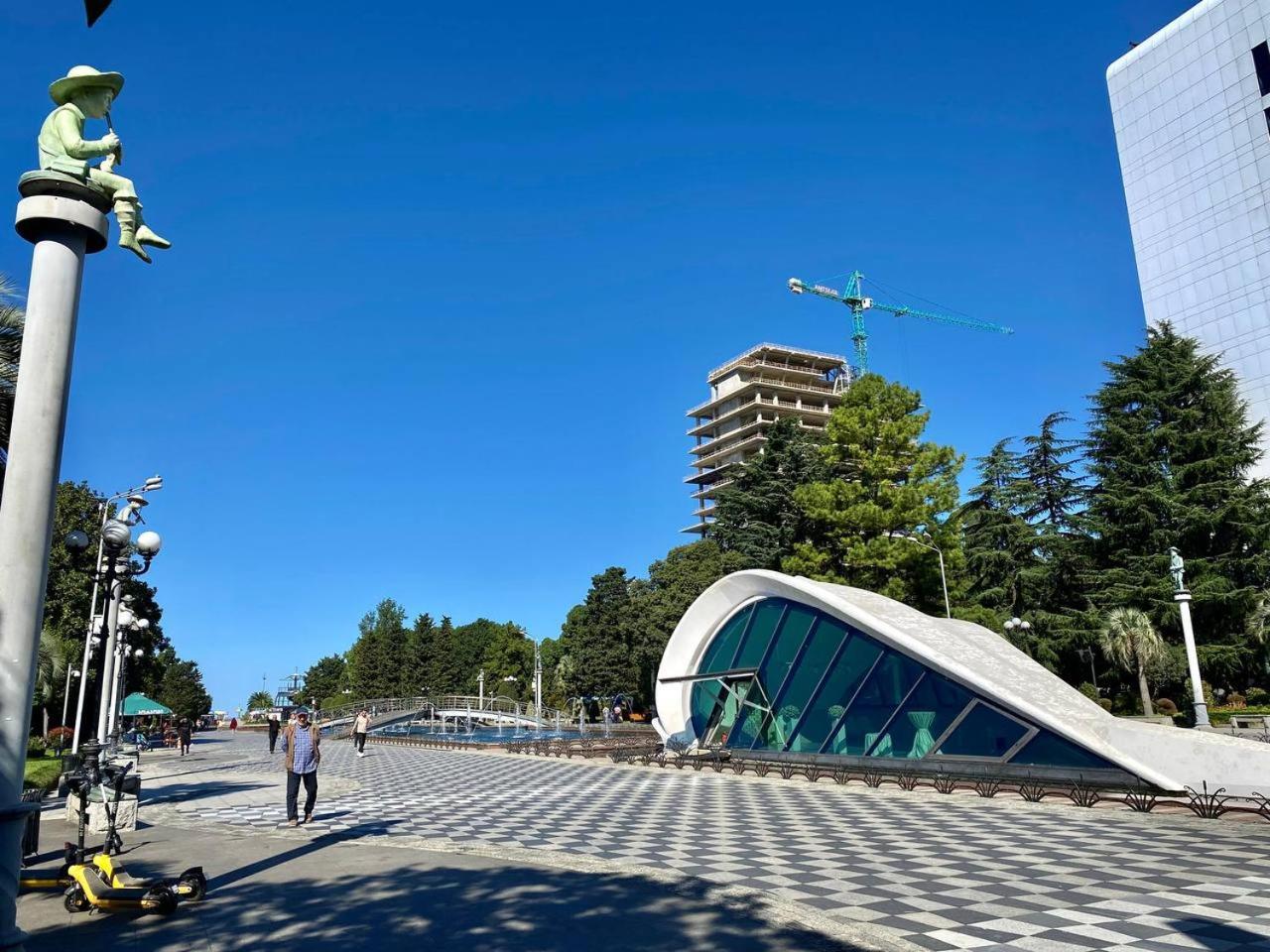 Apartments With Sea And Mountain Views, Portа Batumi Tower Bagian luar foto