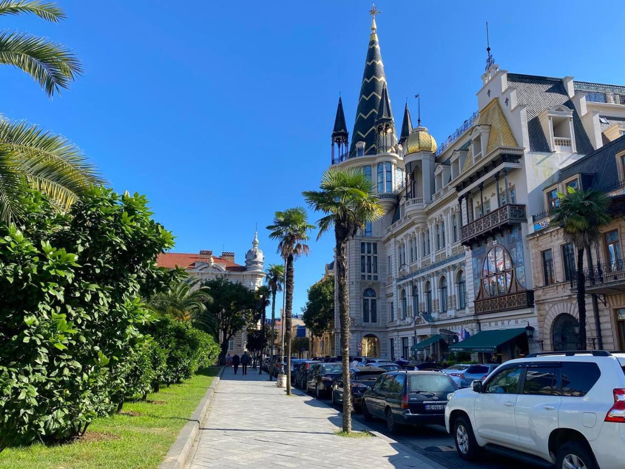 Apartments With Sea And Mountain Views, Portа Batumi Tower Bagian luar foto